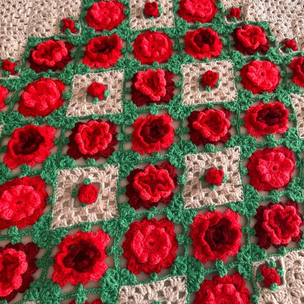 Vintage King Size Cottagecore Boho Square 3-D Roses Crocheted Blanket 96” x 96” - Picture 5 of 12